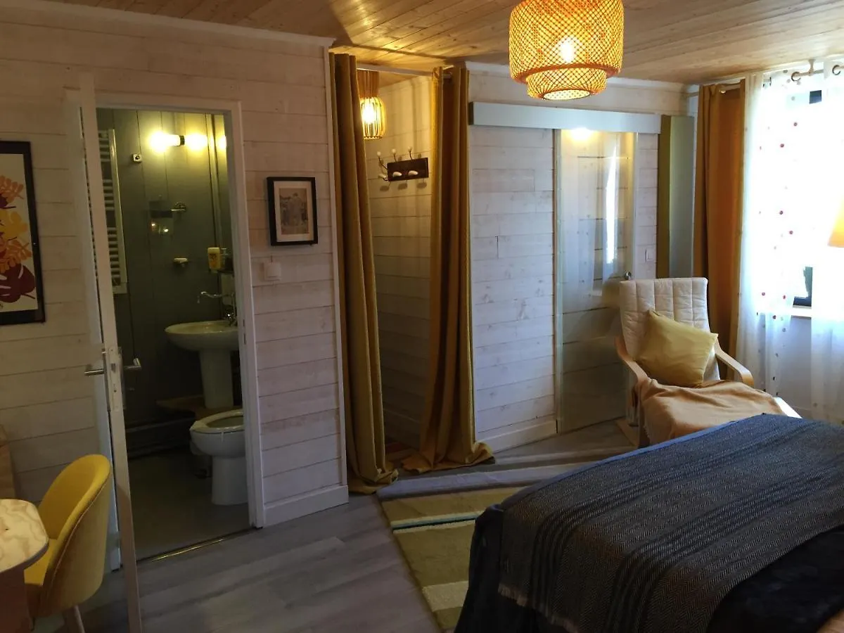 Les 3 Kois Bed & Breakfast Riec-sur-Belon 0*,