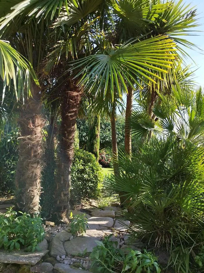 Les 3 Kois Bed & Breakfast Riec-sur-Belon 0*,  France
